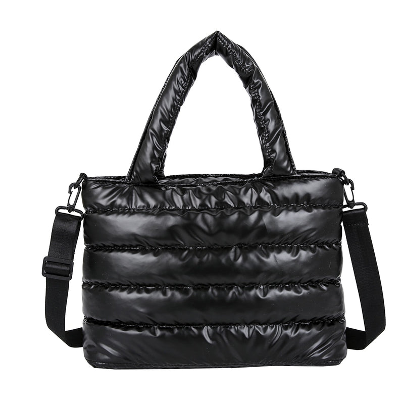 Bolsa Tote BagMarolisa Feminina ,ultima moda .LANÇAMENTO 2023. QUER ARRASAR?   ESSA BOLSA COMPLETA SEU LOOK PERFEITAMENTE, TODOS VÃO ACHAR QUE VOCÊ GASTOU HORRORES...